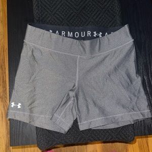 Biker Shorts / Under Armour Spandex